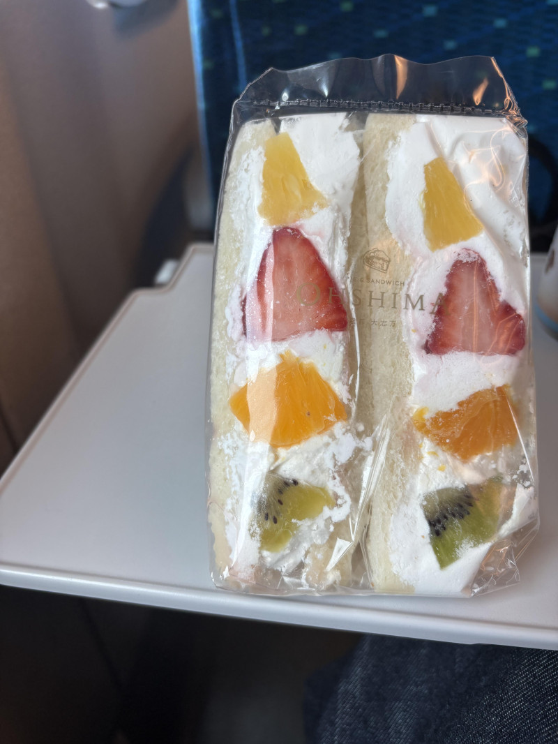フルーツサンドの闇