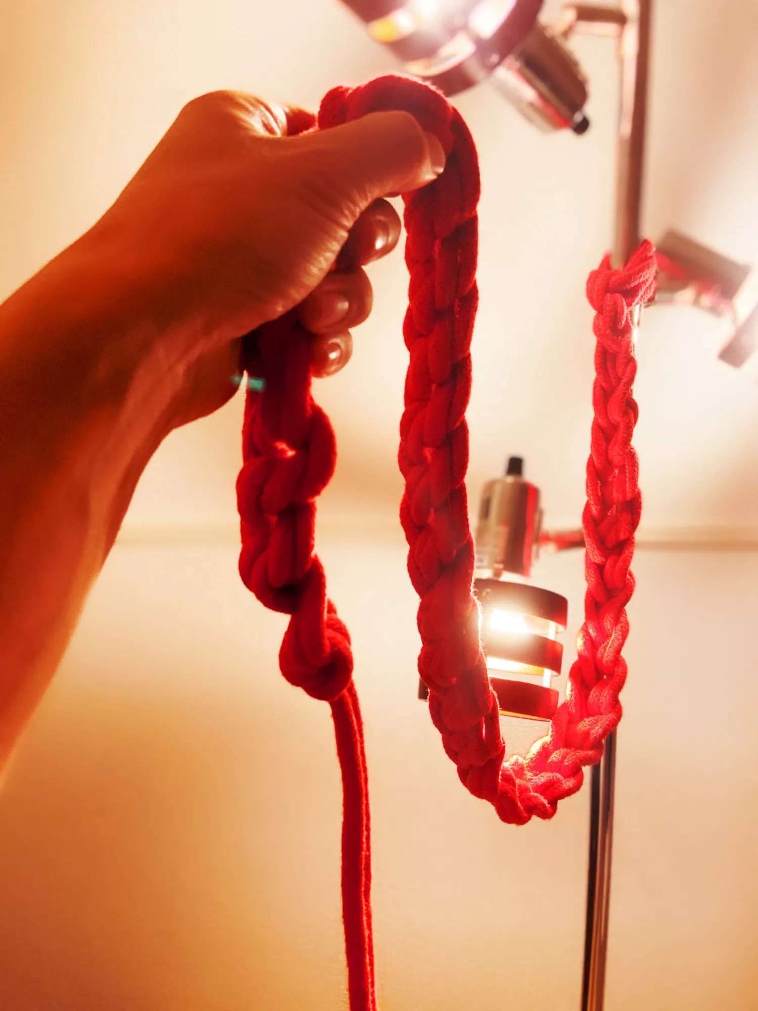 ロープで鎖編み