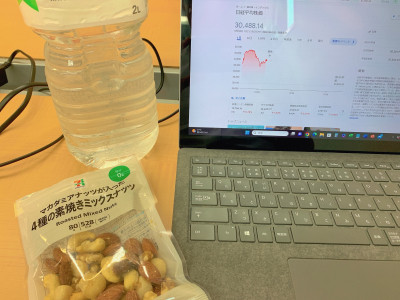 ある日のオフィスワーク?