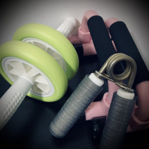 &lt;i class=&quot;fa-dumbbell fa-solid fa-bounce&quot;&gt;&lt;/i&gt; むつトレ