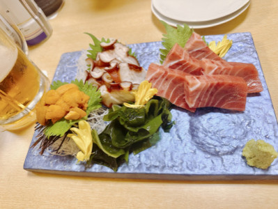 明日は出勤致します（13〜23時）