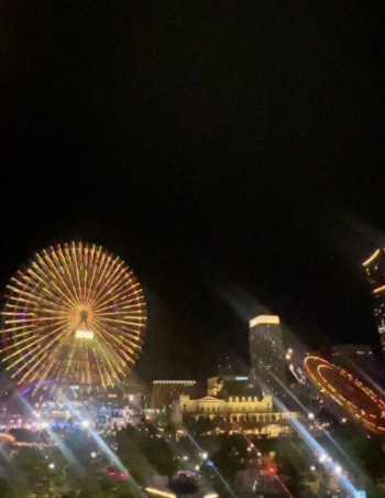 夜景横浜…
