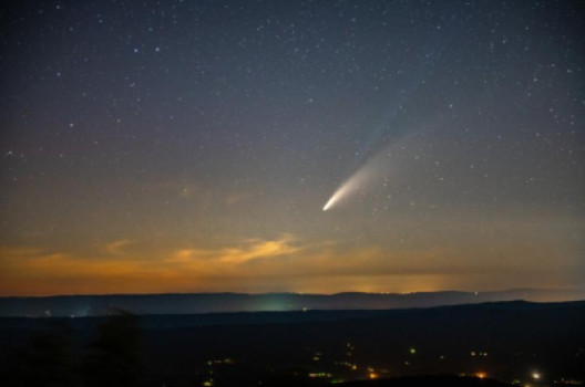 笑みと扉と、ハレー彗星